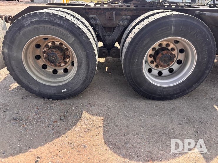 2003-kenworth-t800-image-40