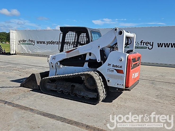 2019-bobcat-t740-image-3