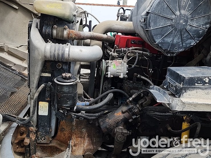 1998-ford-l9000-image-17