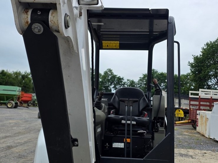 2019-bobcat-e35i-image-33