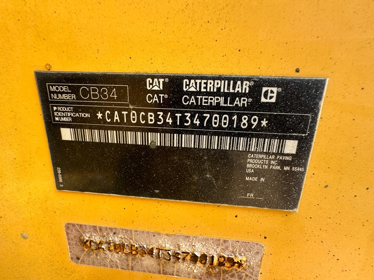 caterpillar-cb34xw-image-15