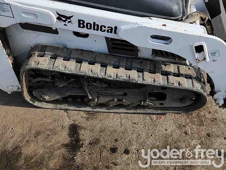 2011-bobcat-mt55-image-11