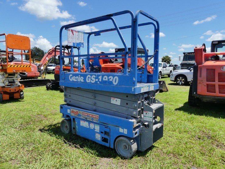 genie-gs1930-image-2