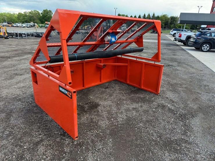 north-42-electric-top-soil/rock-screener-image-4
