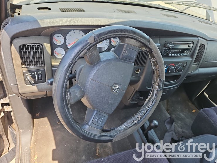 2004-dodge-ram-1500-image-34