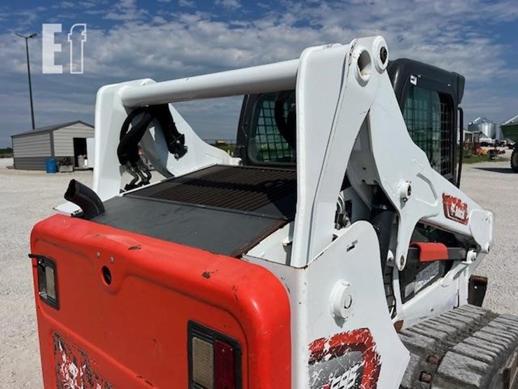 2021-bobcat-t595-image-15