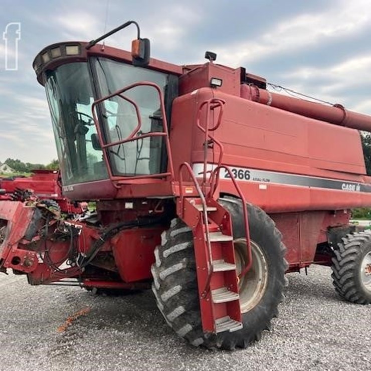 CASE IH 2366