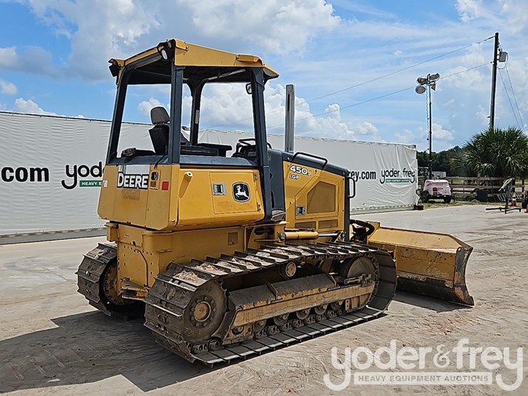 2016-deere-450j-image-4