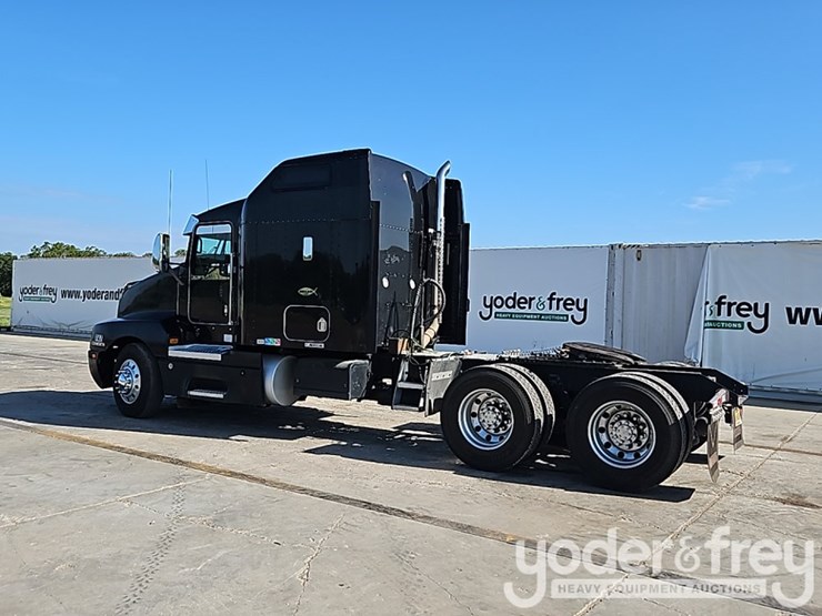 2007-kenworth-t600-image-4