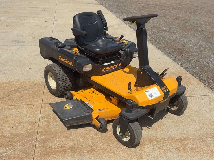 2012-cub-cadet-rzts54-image-2