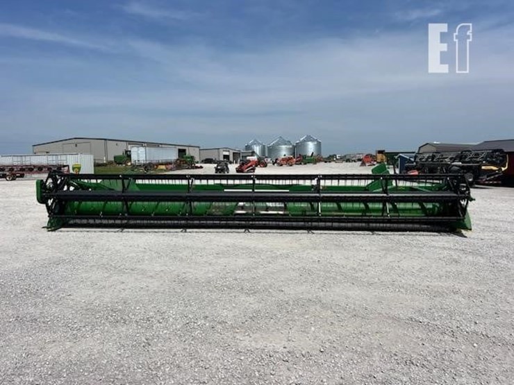 2009-john-deere-630f-image-3