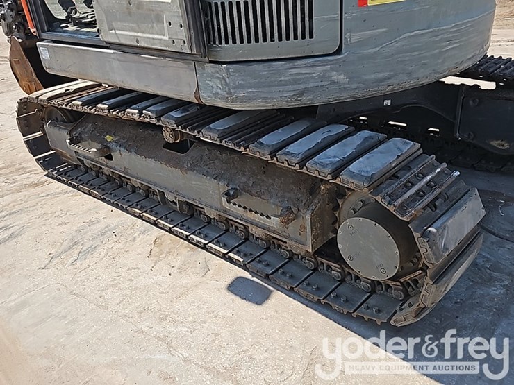 2019-volvo-ecr145el-image-26