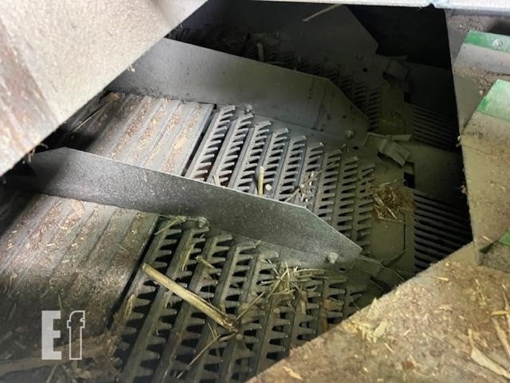 2011-john-deere-9770-sts-image-50