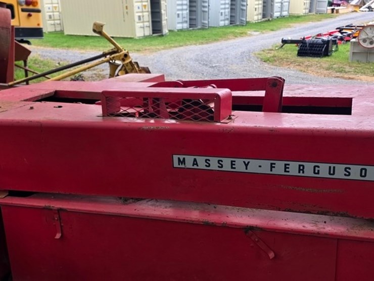 massey-ferguson-12-image-12