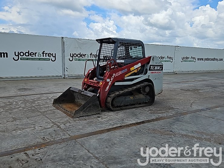 2021-takeuchi-tl8r2-image-2