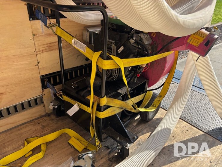 2023-ford-f650-image-67