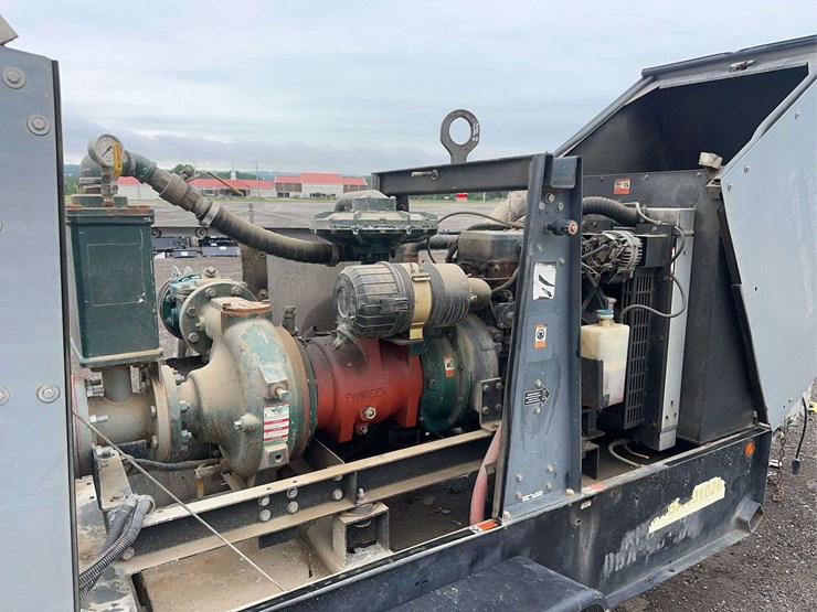 pioneer-4"-trash-pump-image-14