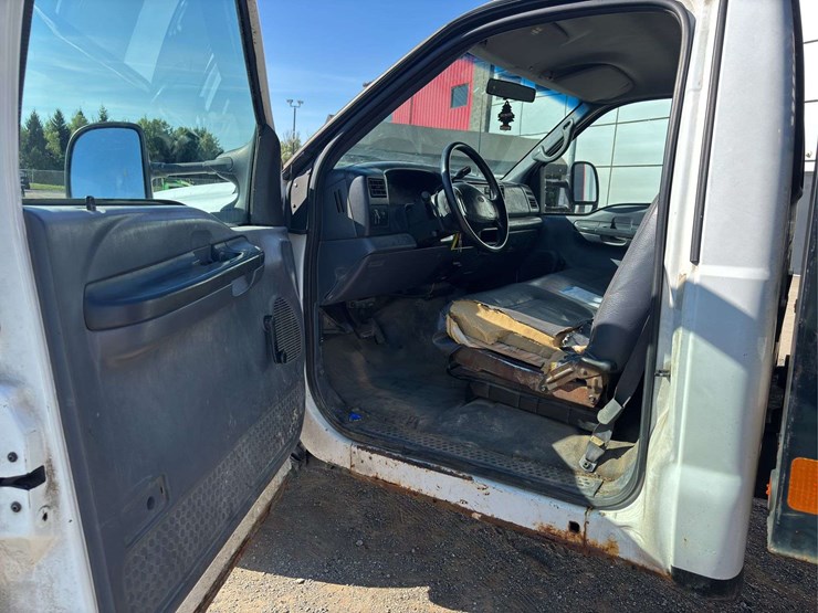 2000-ford-2000-image-16