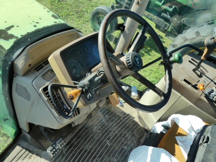 john-deere-6420-image-11