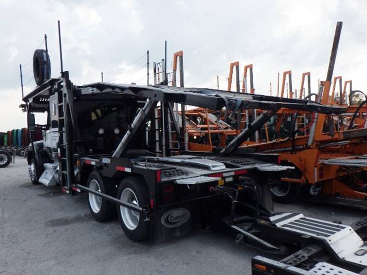 2022-kenworth-w990-image-11