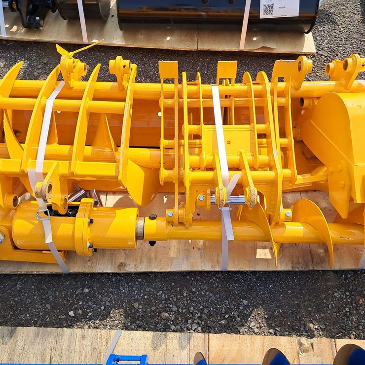 (8) Assorted Excavator Attachments