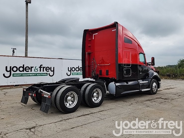 2018-kenworth-t680-image-4