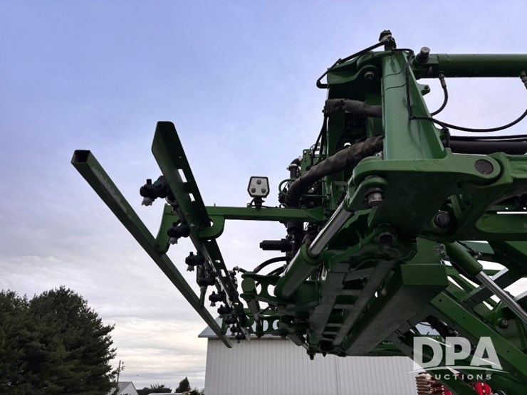 2023-john-deere-612r-image-62