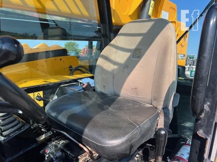 2016-jcb-507-42-image-34