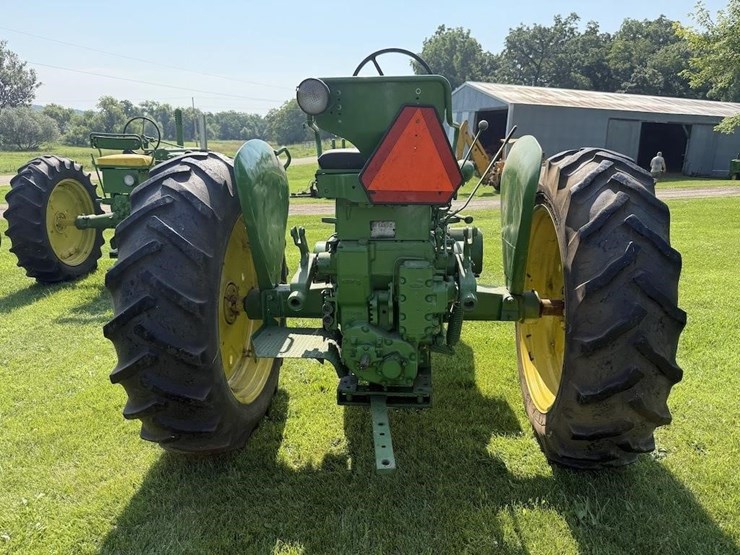 john-deere-720-image-5