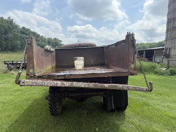 chevrolet-4100-dump-truck-image-5
