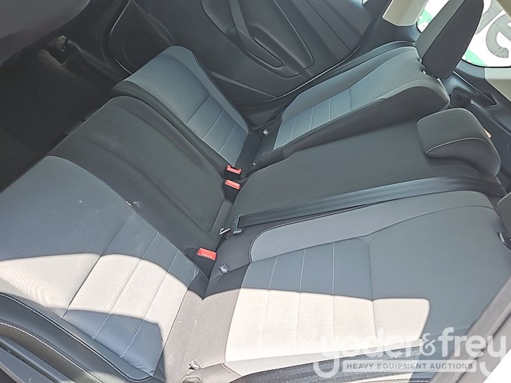 2018-ford-escape-image-22