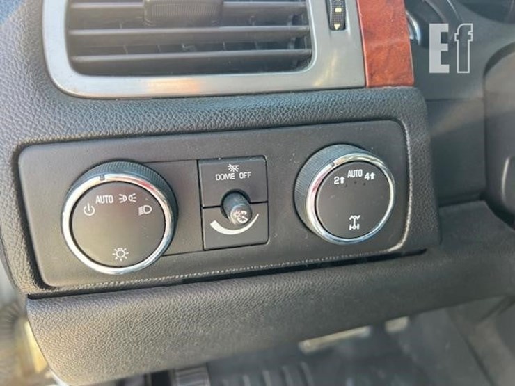 2011-gmc-yukon-xl-image-47