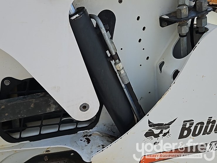 2016-bobcat-t650-image-17