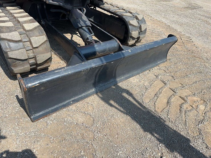 kubota-kx057-4-image-16