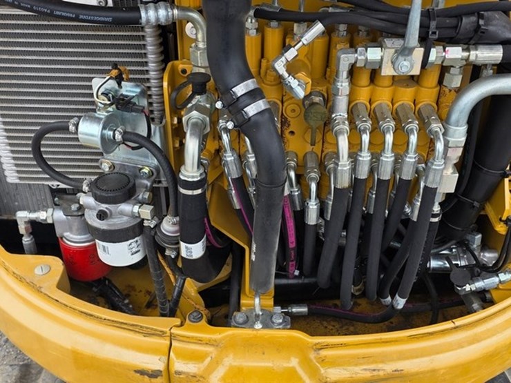 2021-caterpillar-303e-cr-image-51