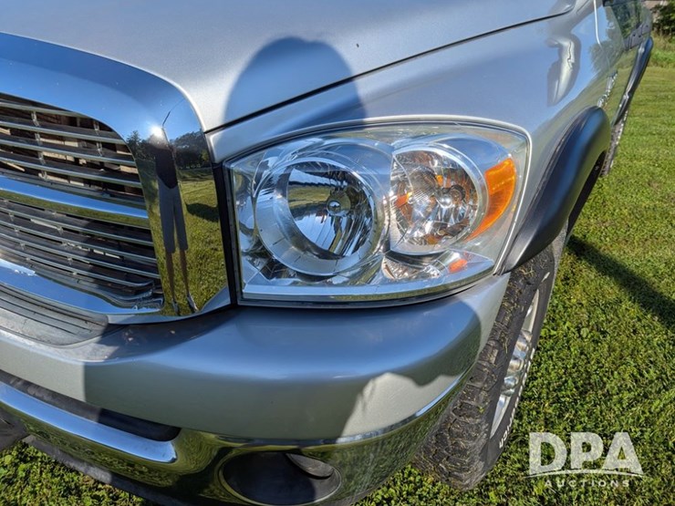 2009-dodge-ram-2500-image-18