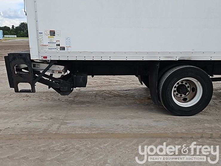 2015-international-durastar-4300-image-8