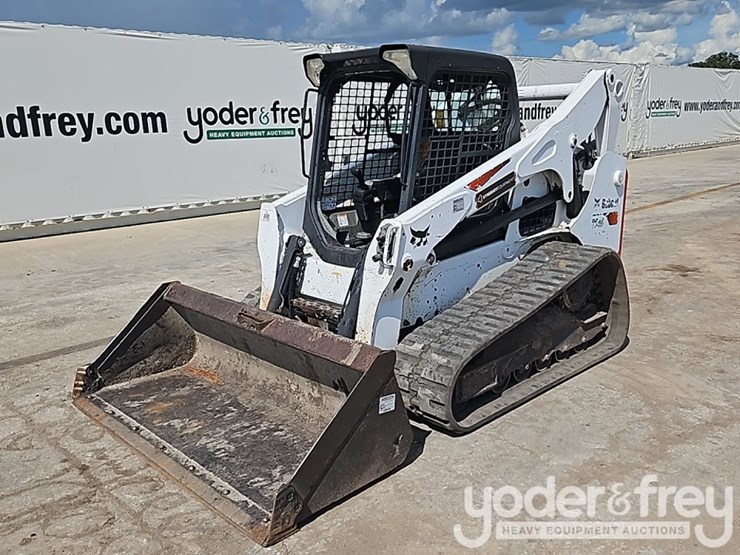 2019-bobcat-t740-image-1