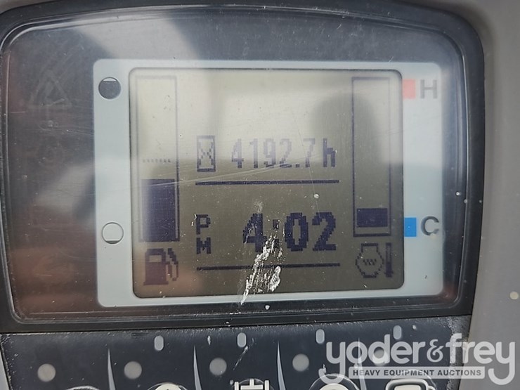 2019-kubota-kx040-4-image-38