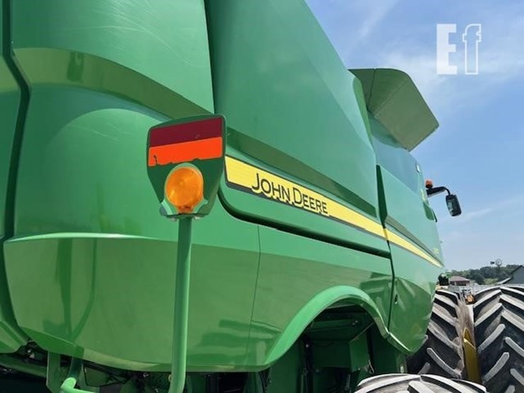 2014-john-deere-s670-image-57