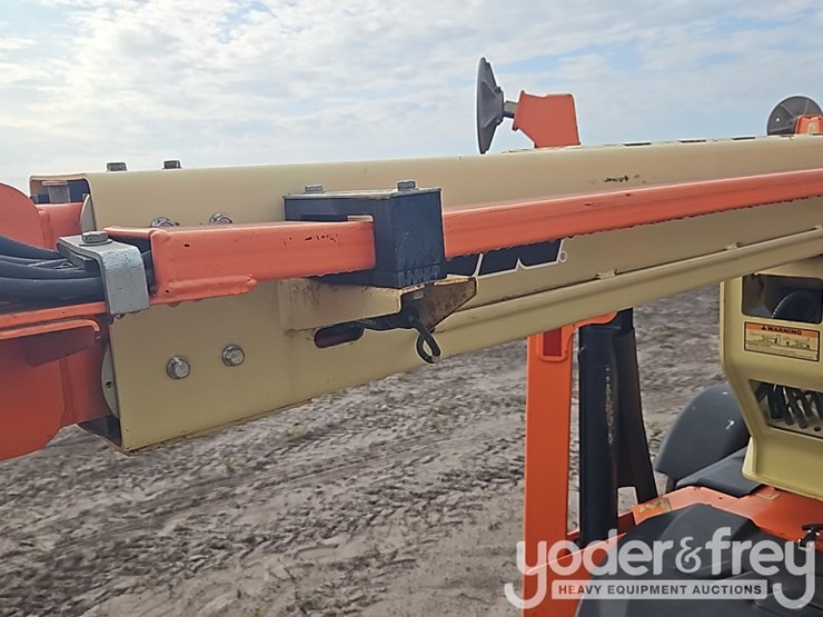 2018-jlg-t500j-image-35