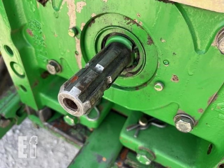 john-deere-6415-image-33