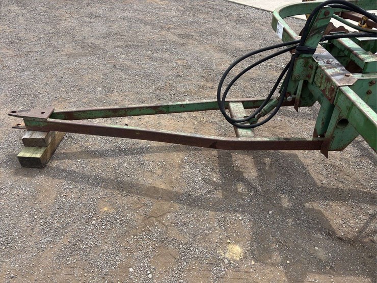 john-deere-110-image-10