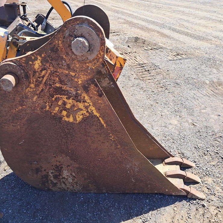 H.K. 12" Trenching Bucket w/ Teeth