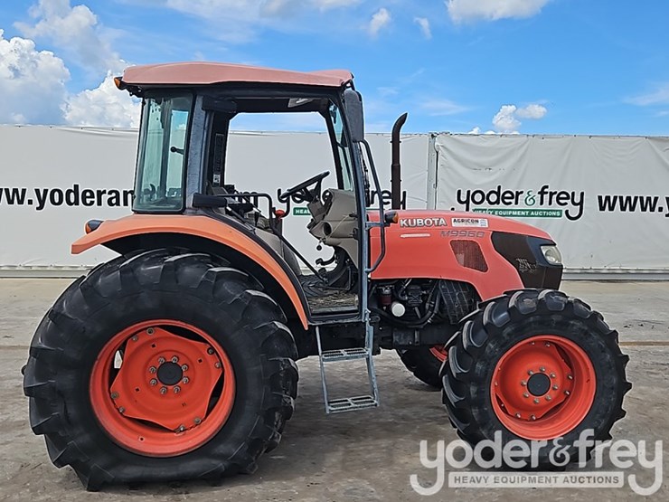 2013-kubota-m9960d-image-5