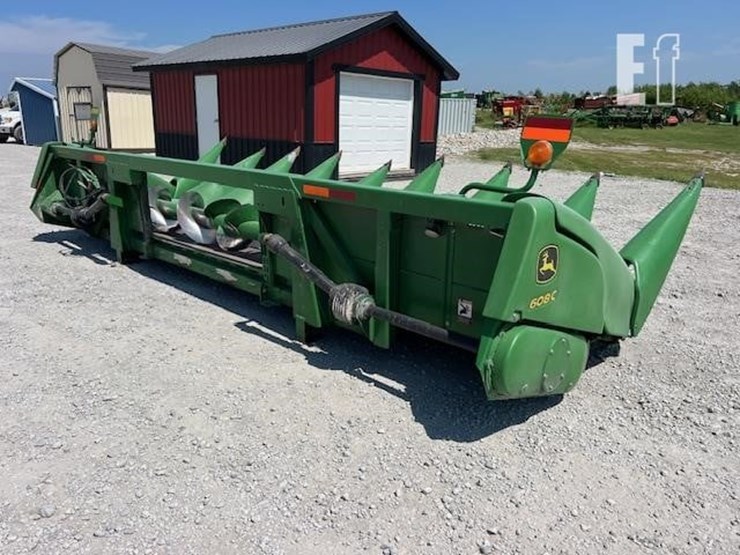 john-deere-608c-image-9