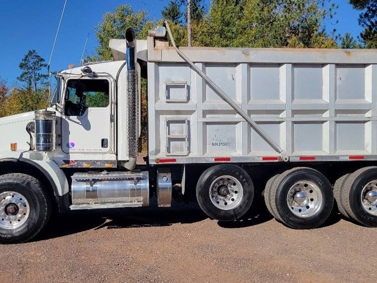 2017-kenworth-t800-image-3