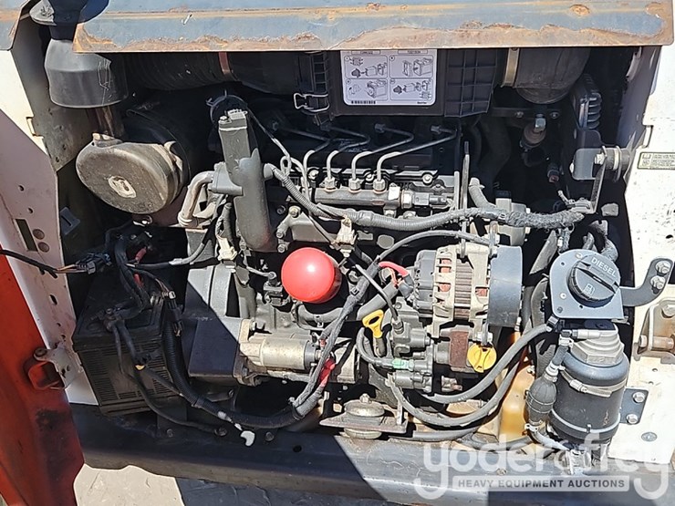 2017-bobcat-t590-image-22