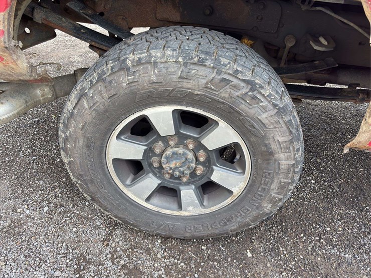 2011-ford-f350-image-8