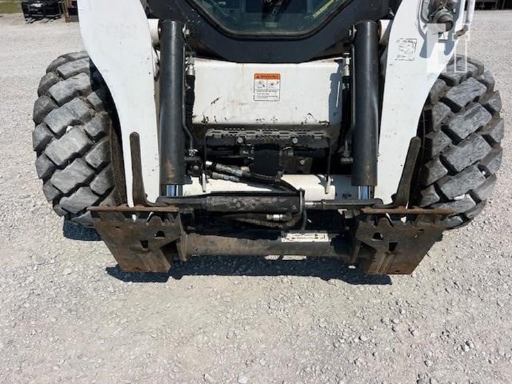 2023-bobcat-s770-image-12